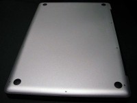 macbook pro unibody 17 152 200x151 - Le nouveau MacBook Pro 17&quot; [Janvier 2009]