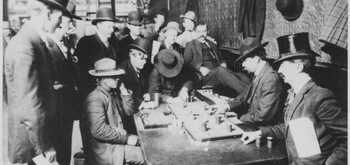 Des saloons enfumés au confort de son canapé : l’évolution du poker Des saloons enfumés au confort de son canapé : l’évolution du poker